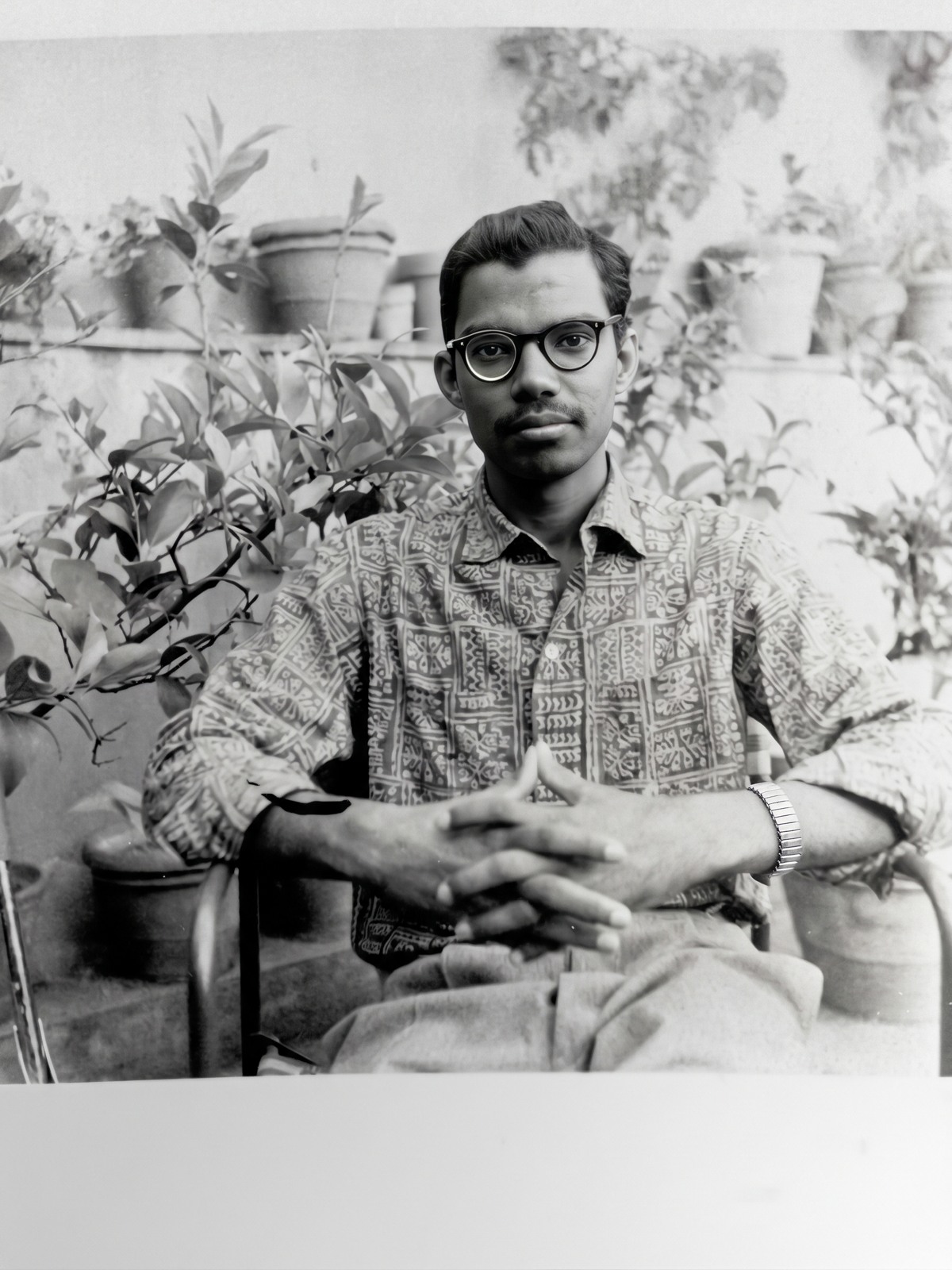 J Srividya seated outdoors in 1962